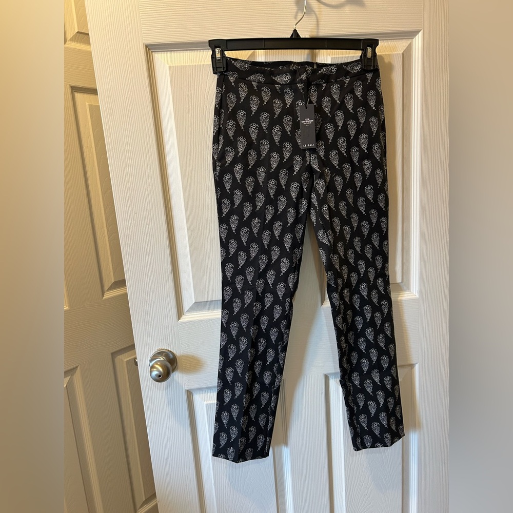 Size 0 Elegant Le Gali Black & White Paisley Women's Trousers Bloomingdale’s